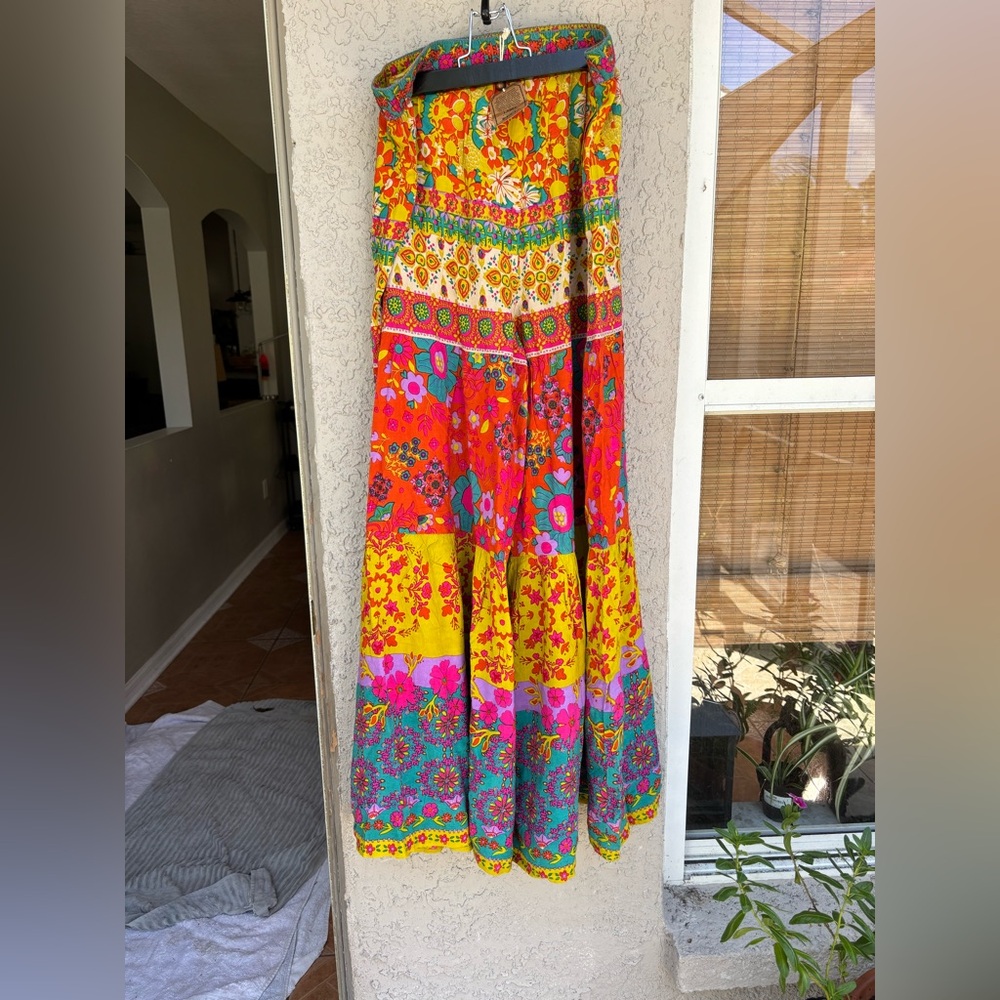 NATURAL LIFE NWOT  Wide Leg Paloosa Pants it’s size Small & XL